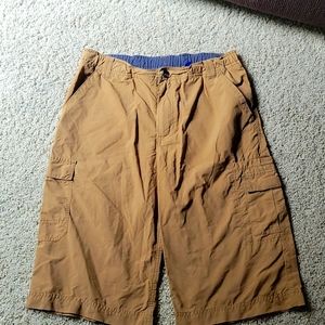 REI boy short size xl 18